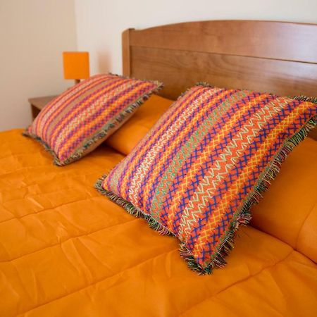 Your Home, Nazare Luaran gambar